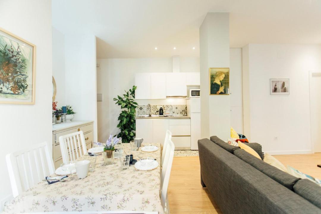 Bright And Comfortable- 2d 2b- Conde De Torrejon Apartment