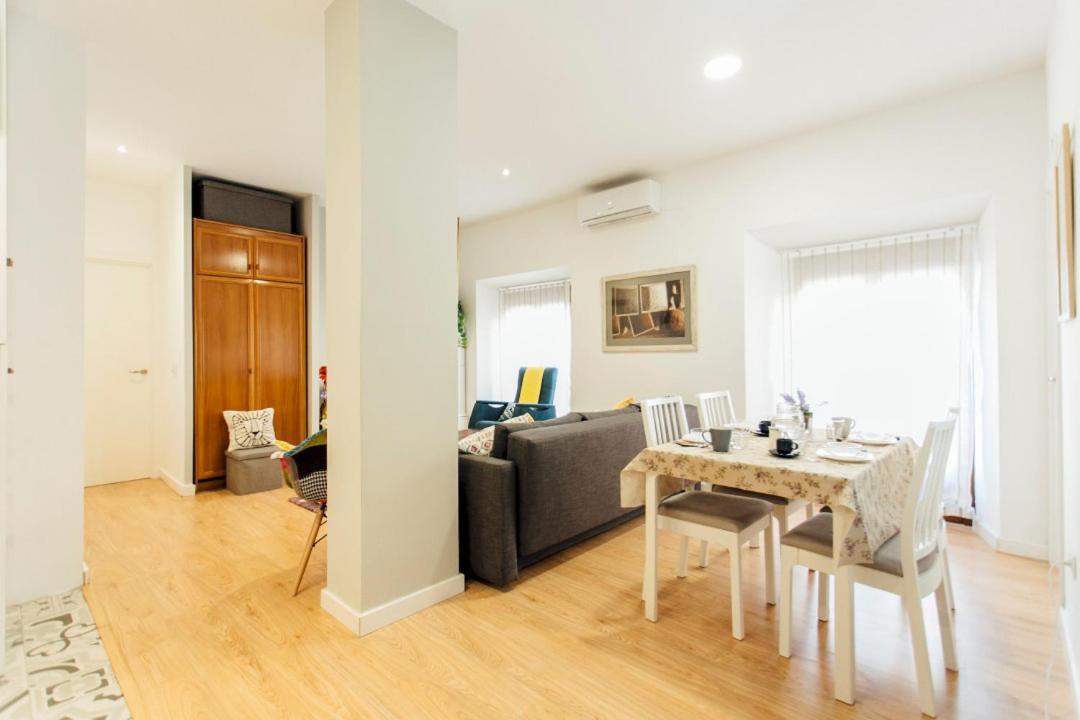 Bright And Comfortable- 2d 2b- Conde De Torrejon Apartment Seville