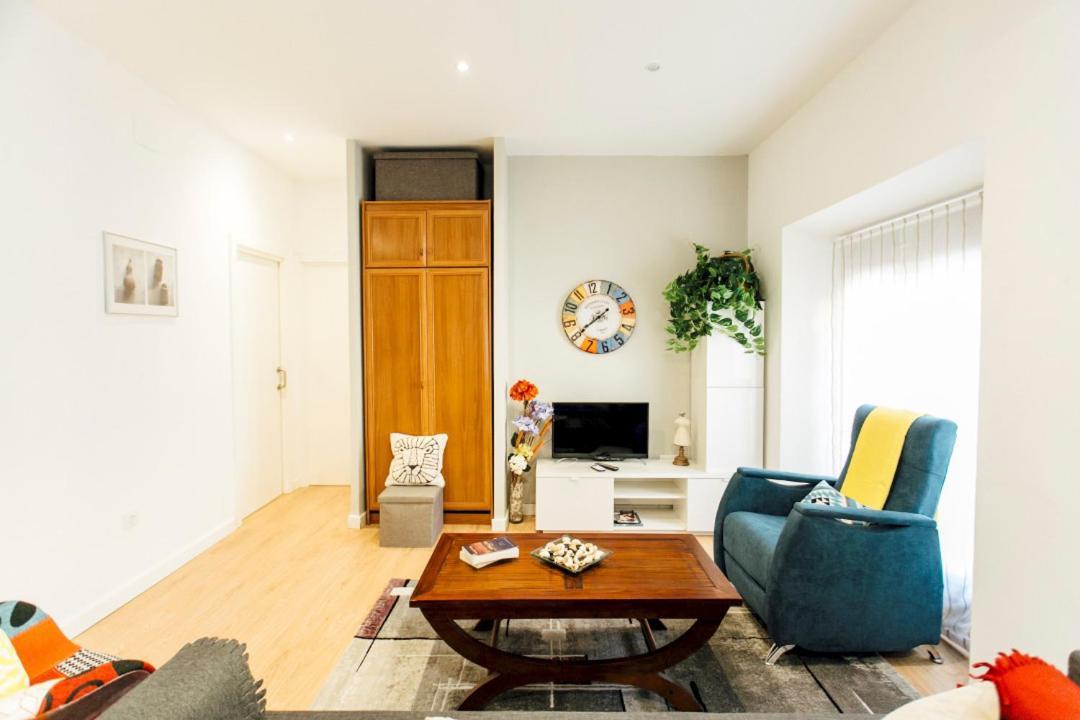 Apartment Bright And Comfortable- 2d 2b- Conde De Torrejon Seville