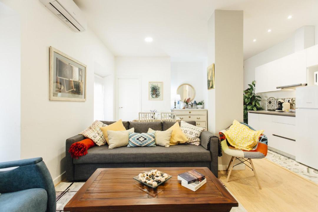 Apartment Bright And Comfortable- 2d 2b- Conde De Torrejon
