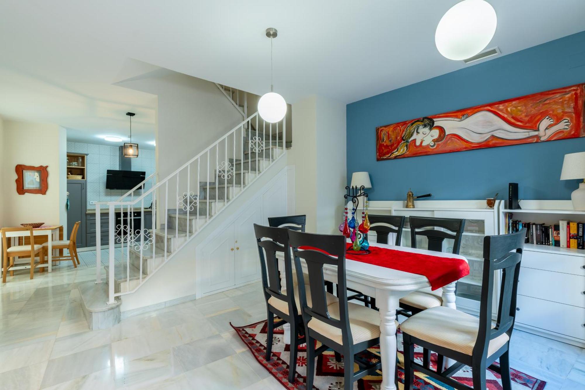 Holi-rent Penthouse Penuelas Apartment