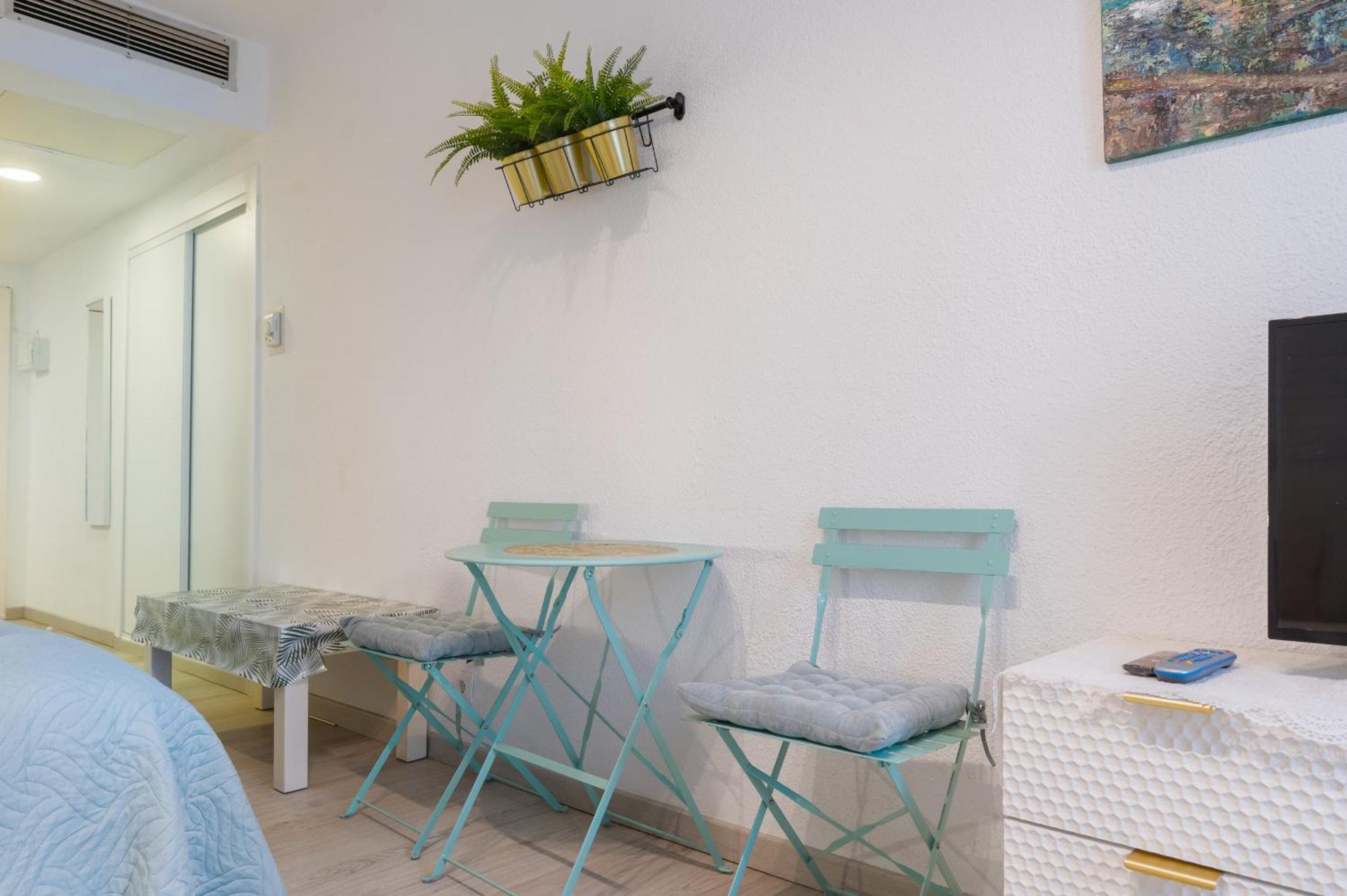 Apartment Comfortable And Functional In Triana