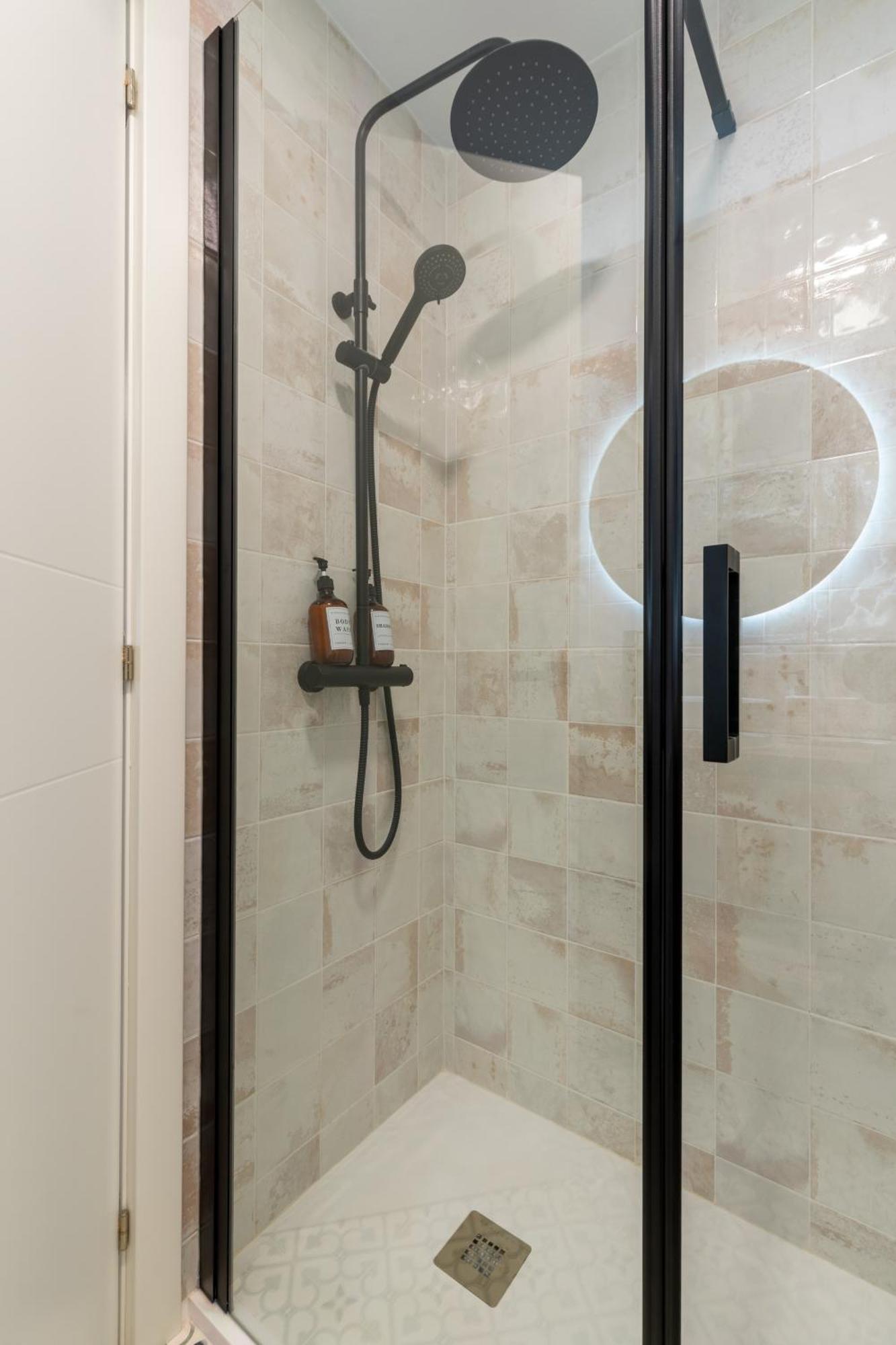Apartamento Diseno Y Comodidad En Bami Sevilla