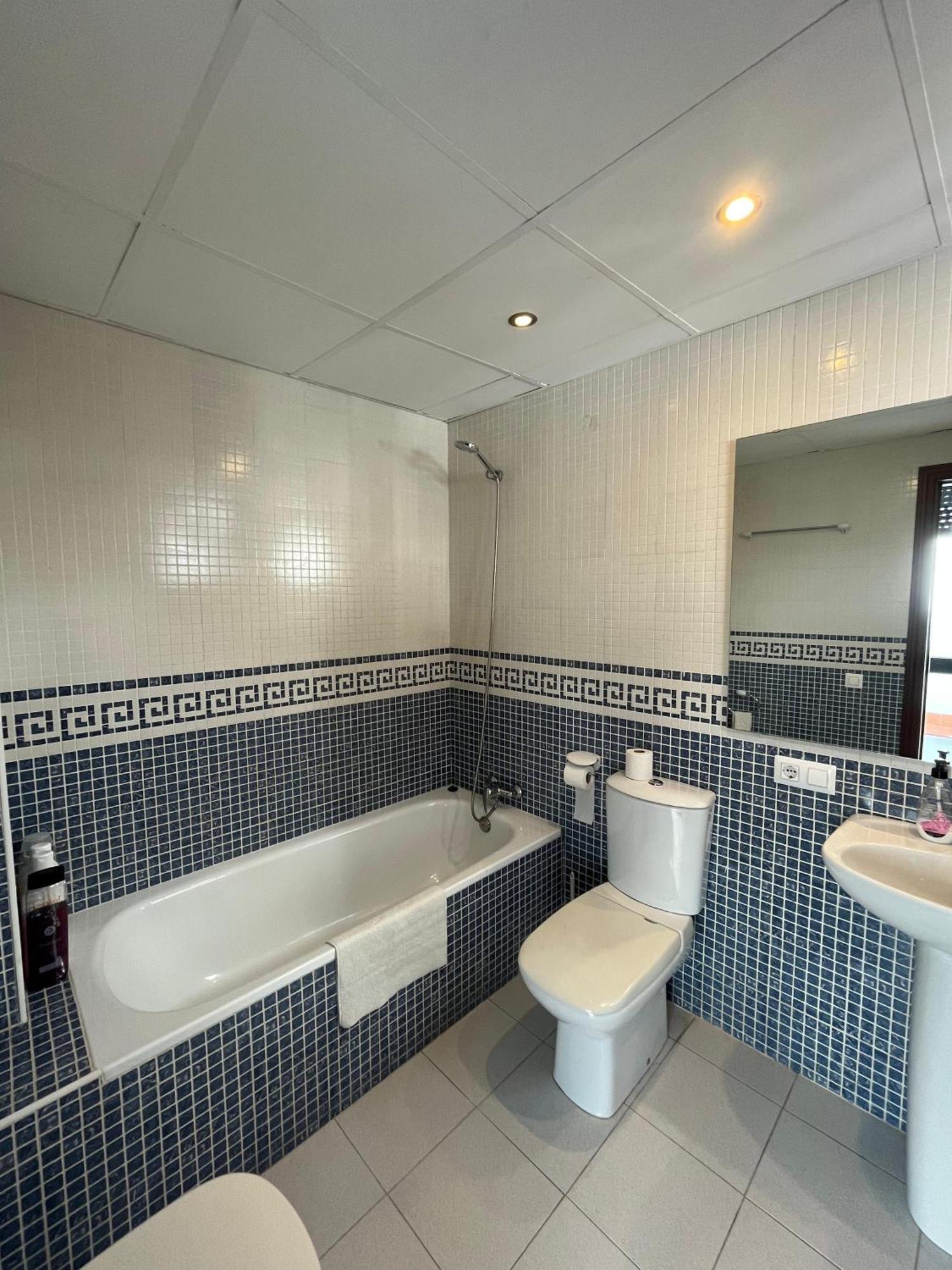 Atico Con Terraza Privada *