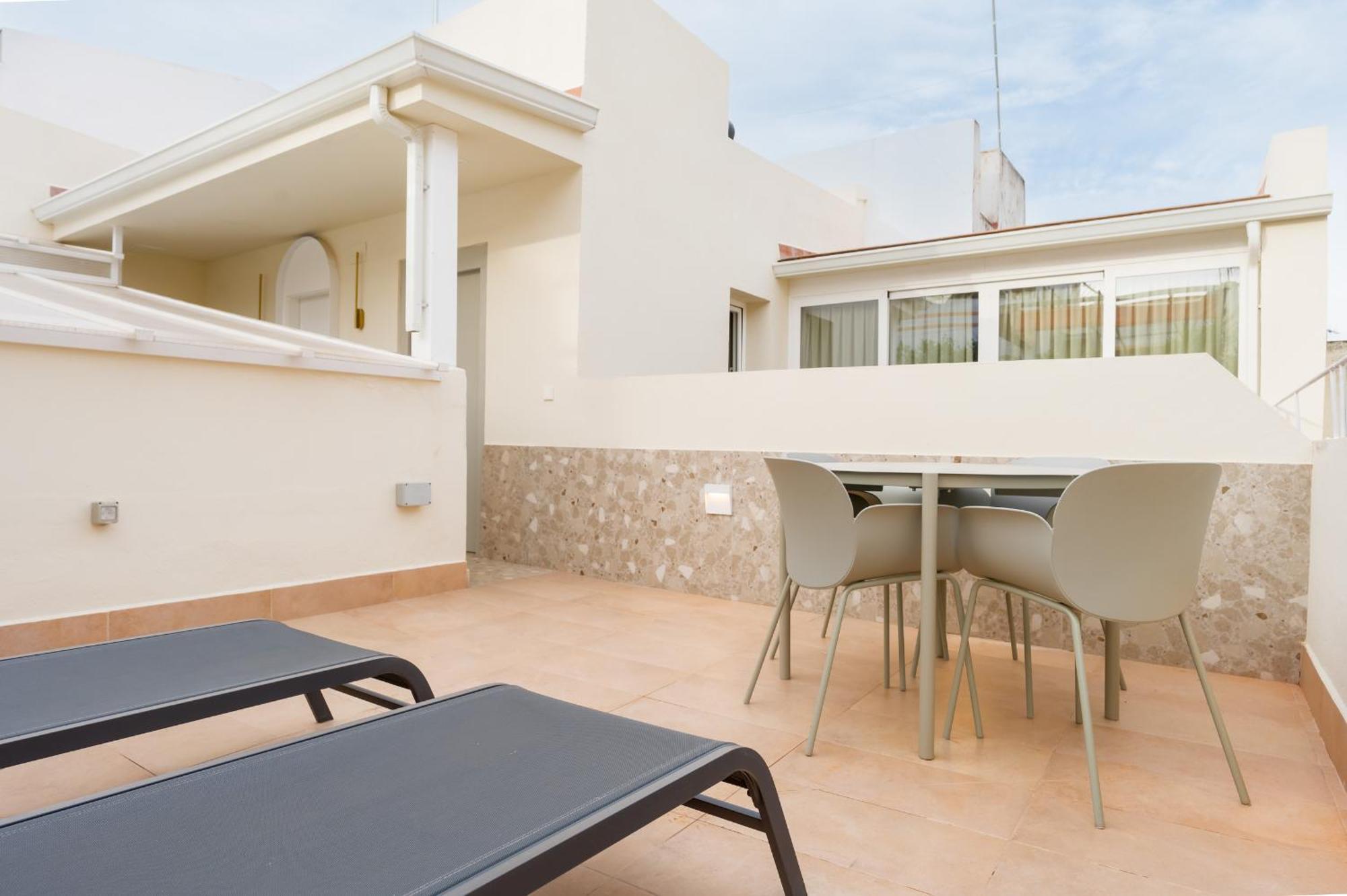 New And Design - Rooftop Solarium - Alameda * Seville