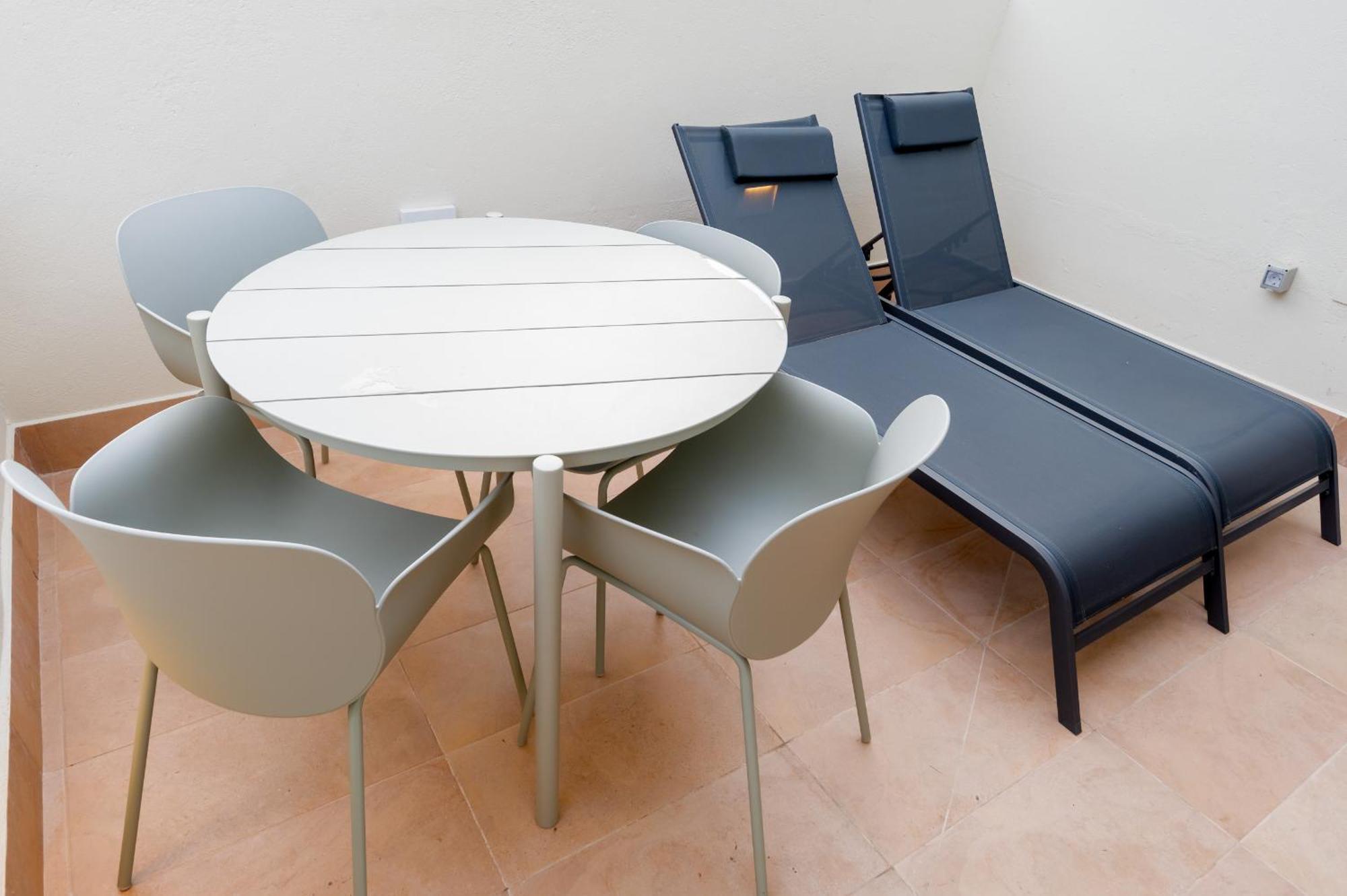 Brand New Penthouse -private Roof Terrace- Alameda Seville