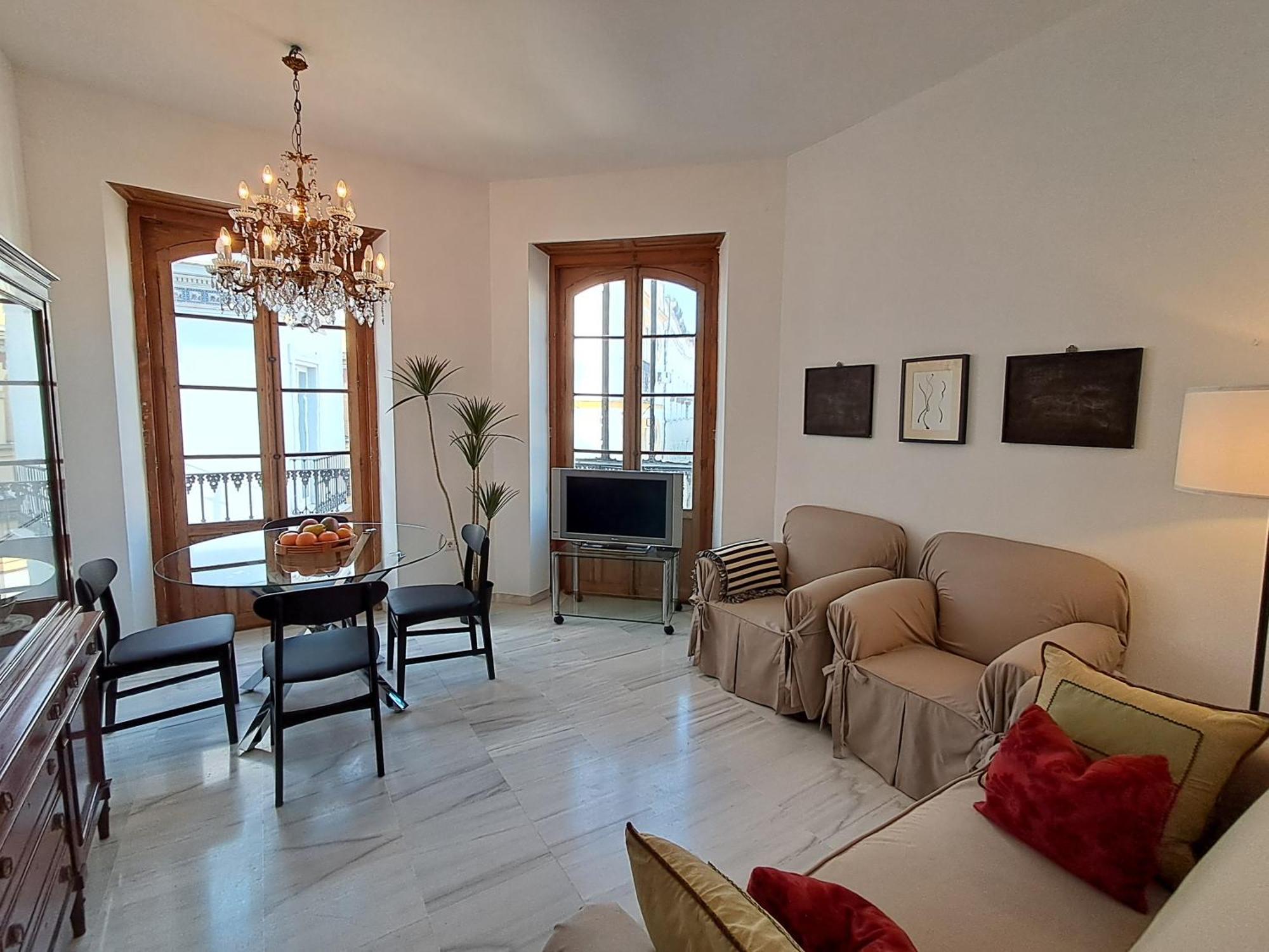 Apartment Almirante Hoyos Seville