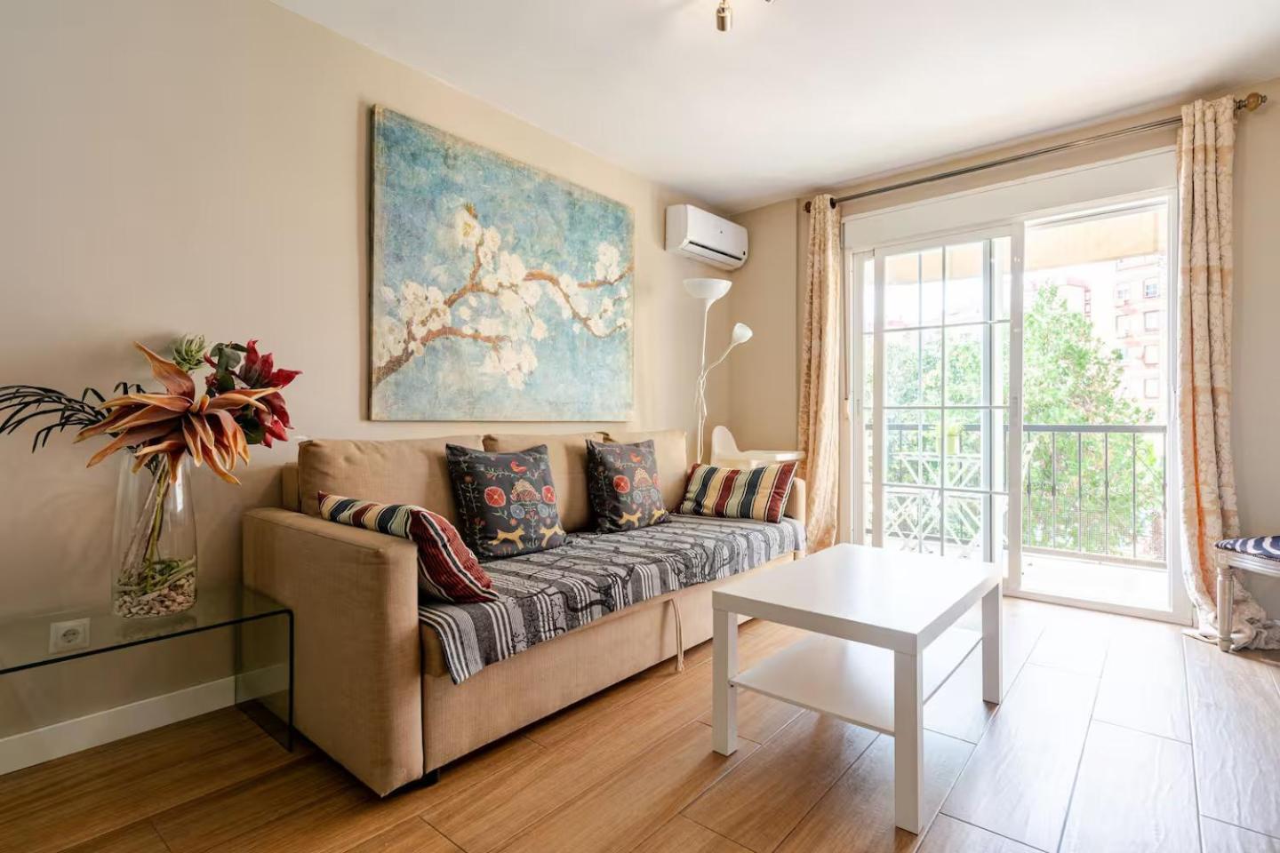 Torneo Free Parking Luminoso Climatizado 7 Pax Apartment *