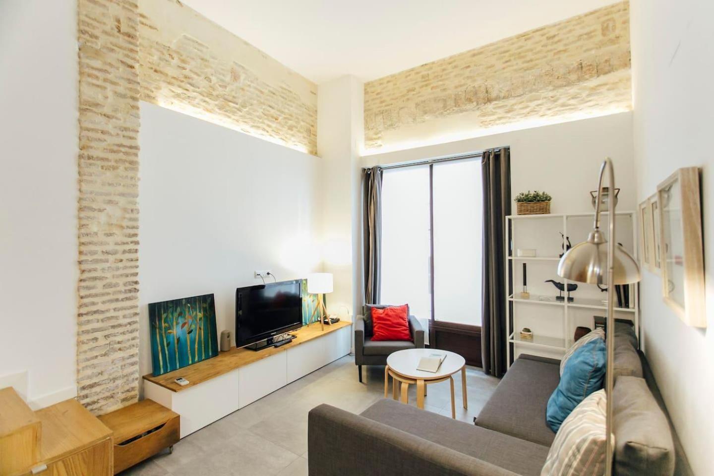 Amplio De Diseno Precioso De Estilo Sevillano En Pleno Centro Apartment Seville