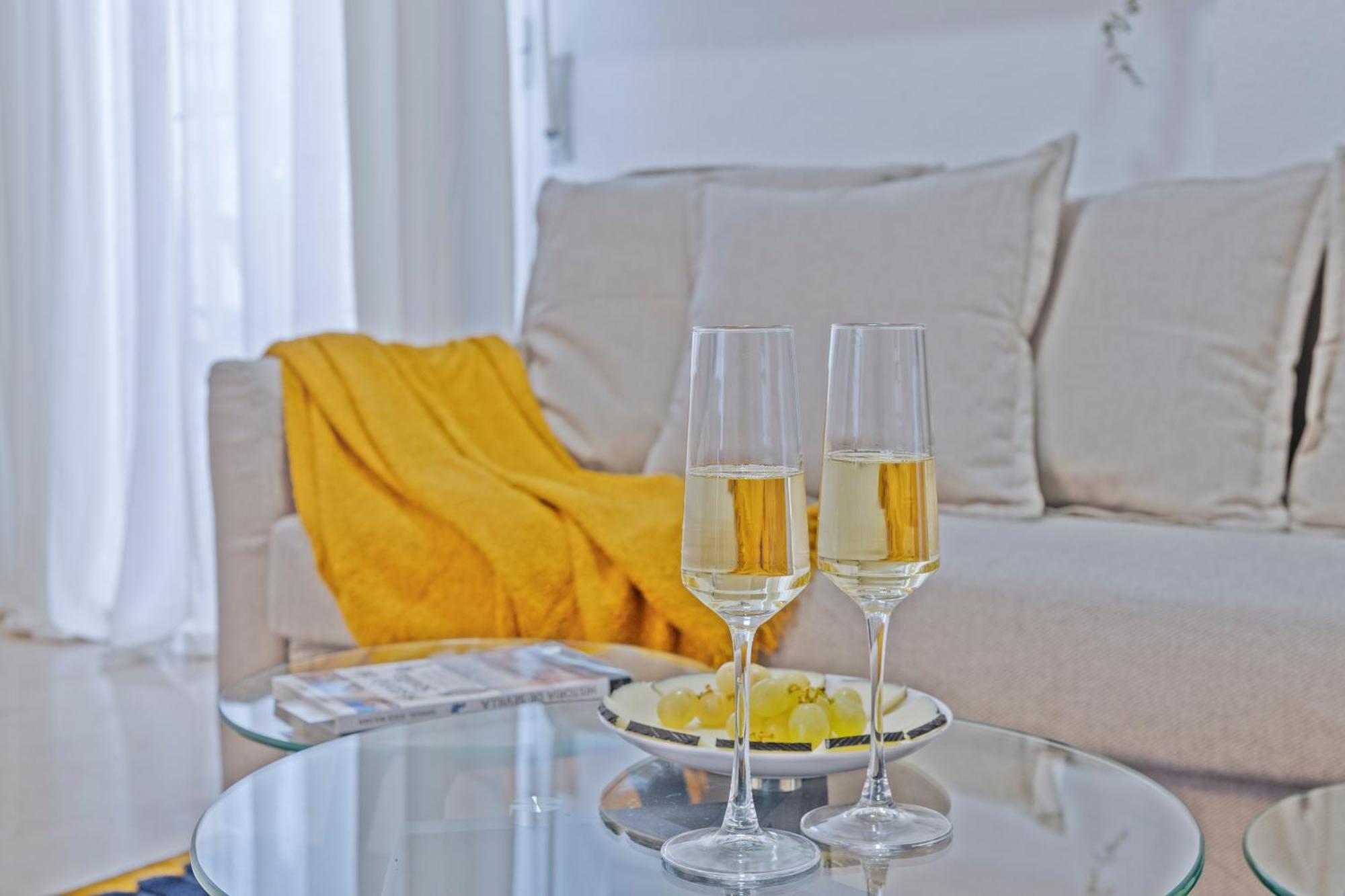 Avanti Sirena Apartment Seville