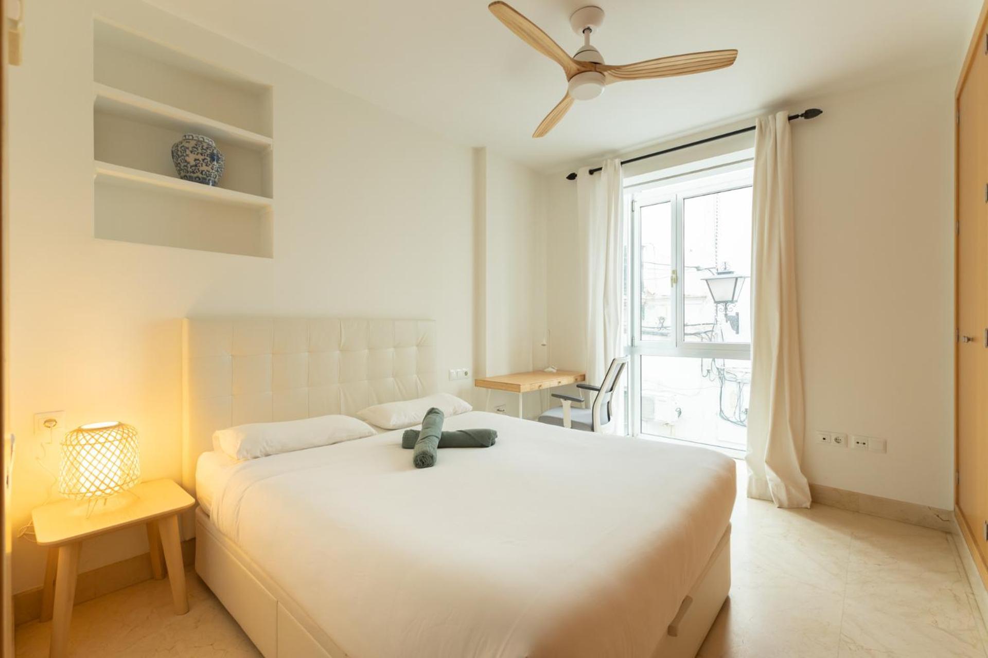 Tentudia Charming With Private Roof-top Or Patio In San Bernardo By Ocityzen Apartment Seville