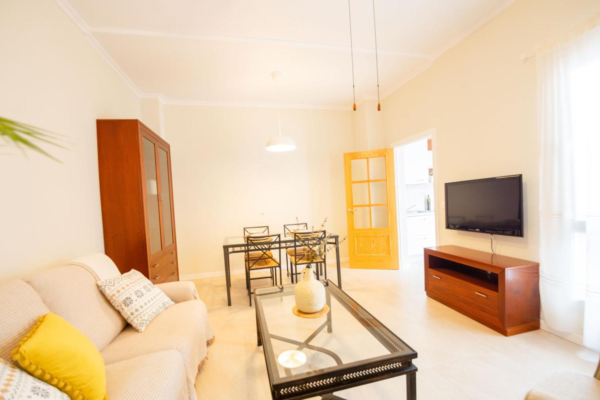 Holiday home Encantadora Casa En Barrio De Triana *