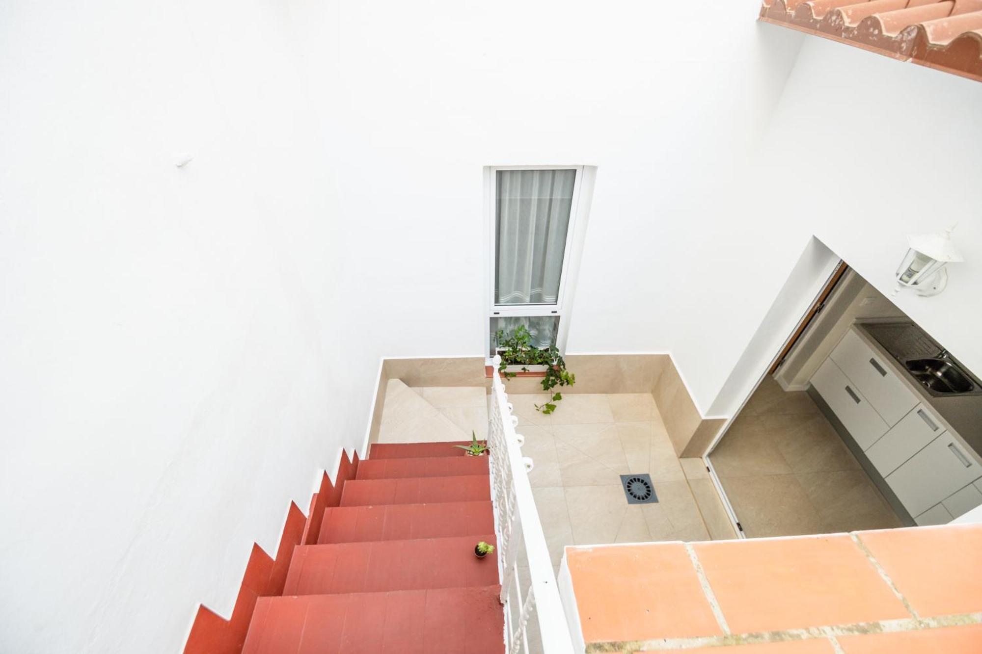 Encantadora Casa En Barrio De Triana