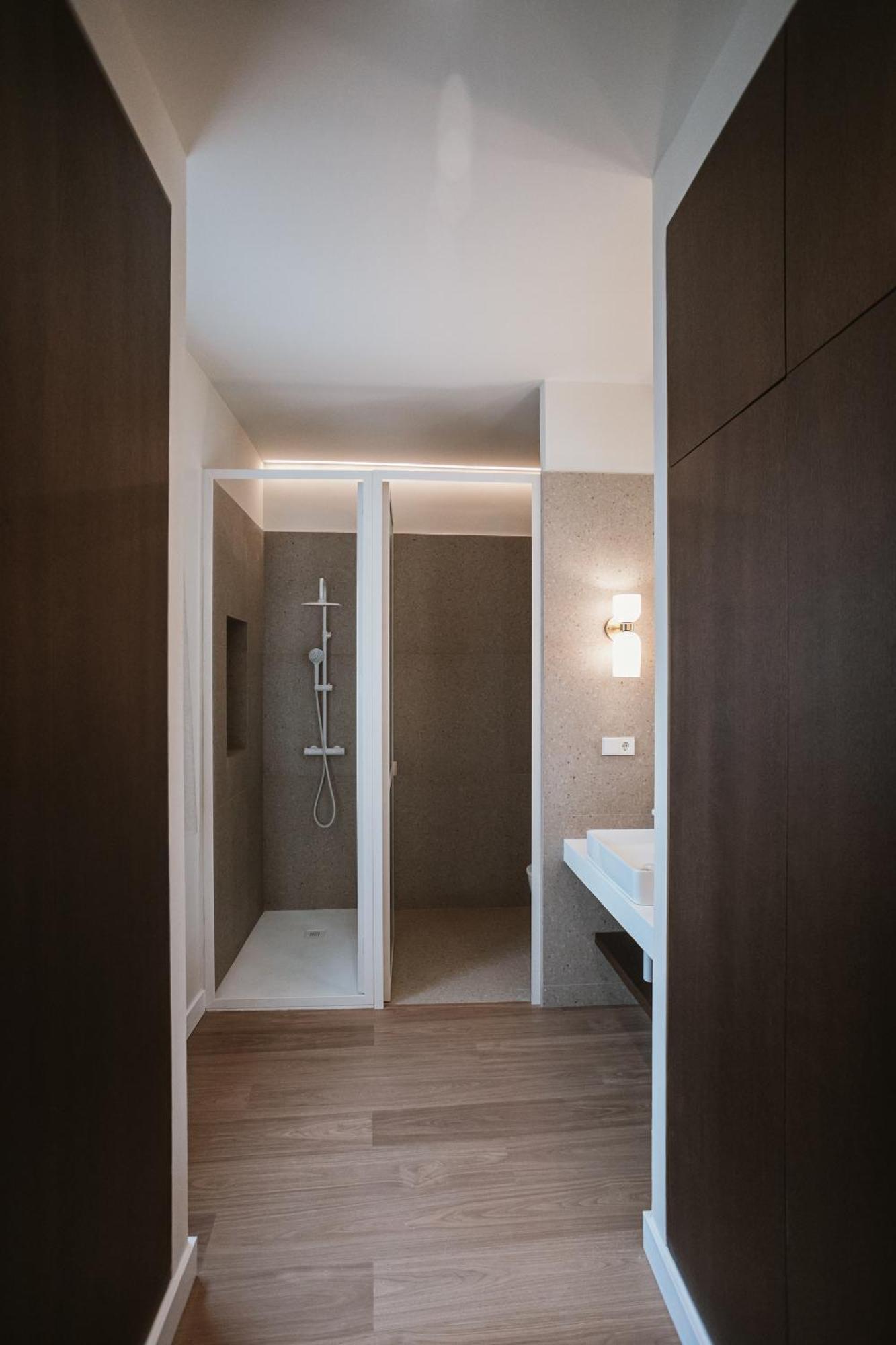 Brand New Penthouse -private Roof Terrace- Alameda Seville