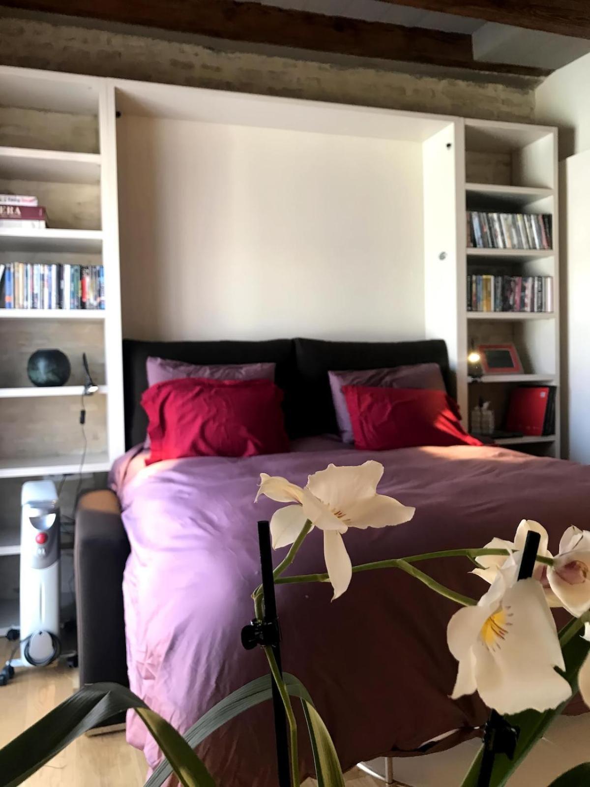 Beautiful Studio-appartment In Triana Seville