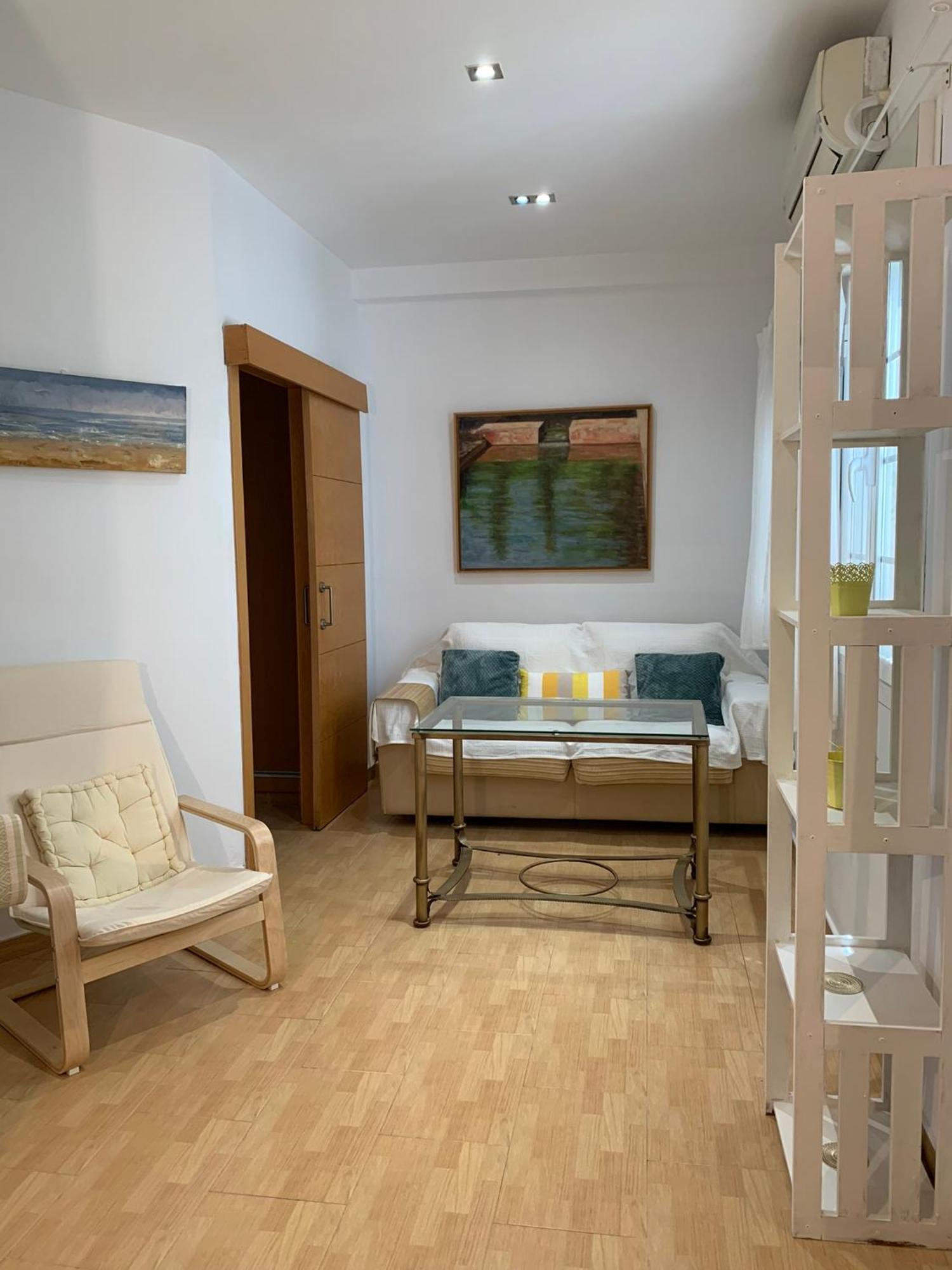 Bonito, Tranquilo Y Fresco En Nervion Apartment