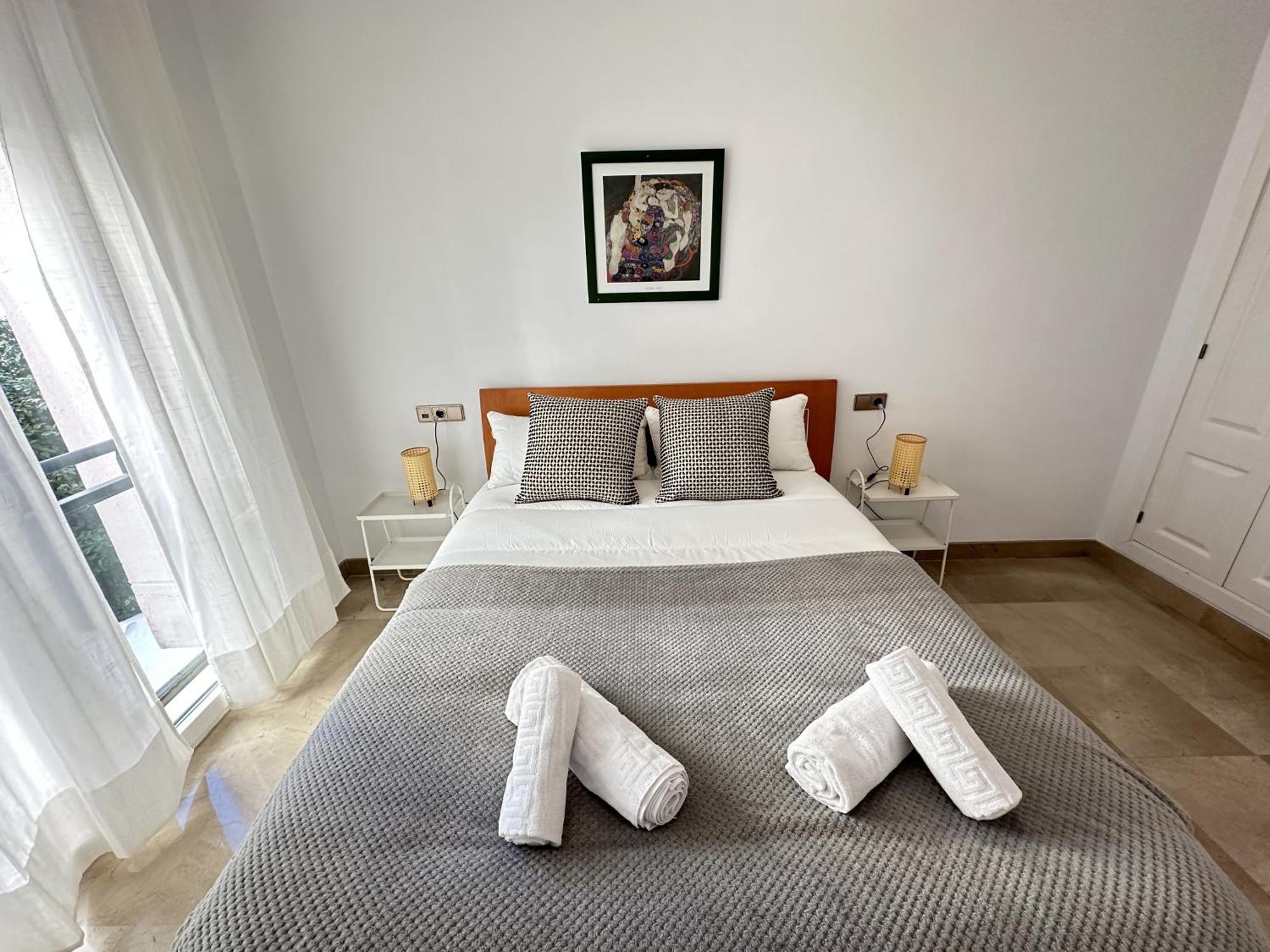 Apartment Buhaira Seville