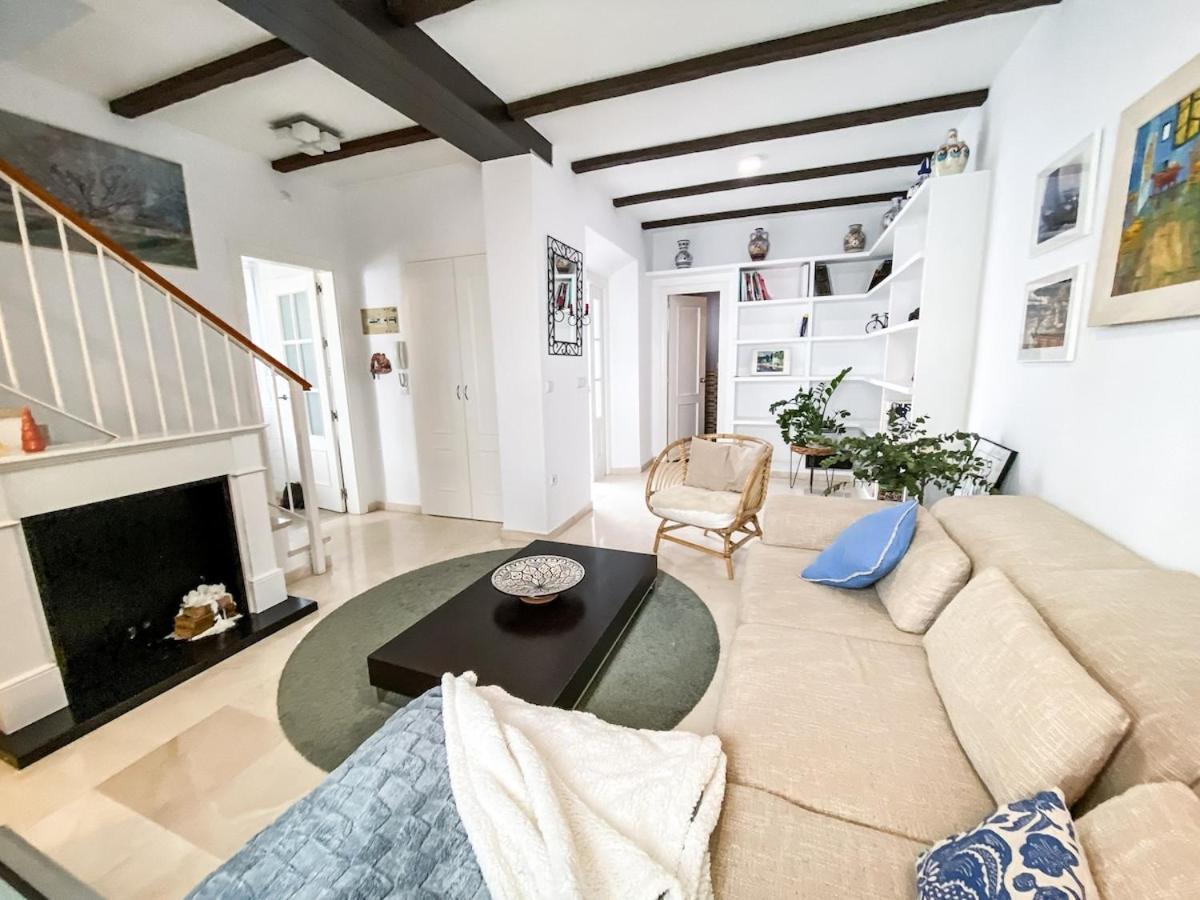 Beautiful In Triana, Sevillarooms Apartment