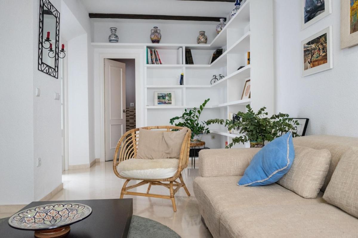 Beautiful In Triana, Sevillarooms Seville