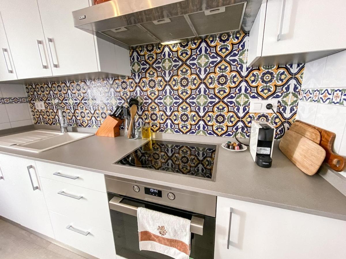 Apartment Beautiful In Triana, Sevillarooms Seville
