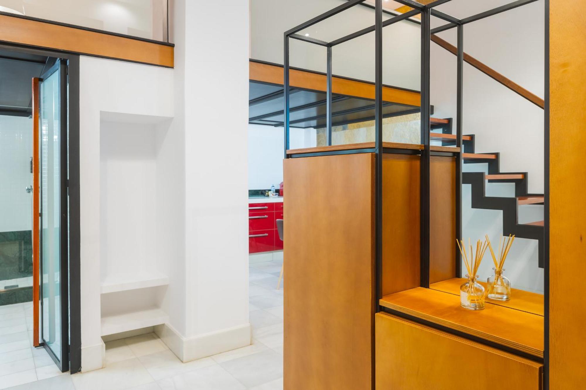 Modern Duplex - Loft Style - Historic Centre Apartment