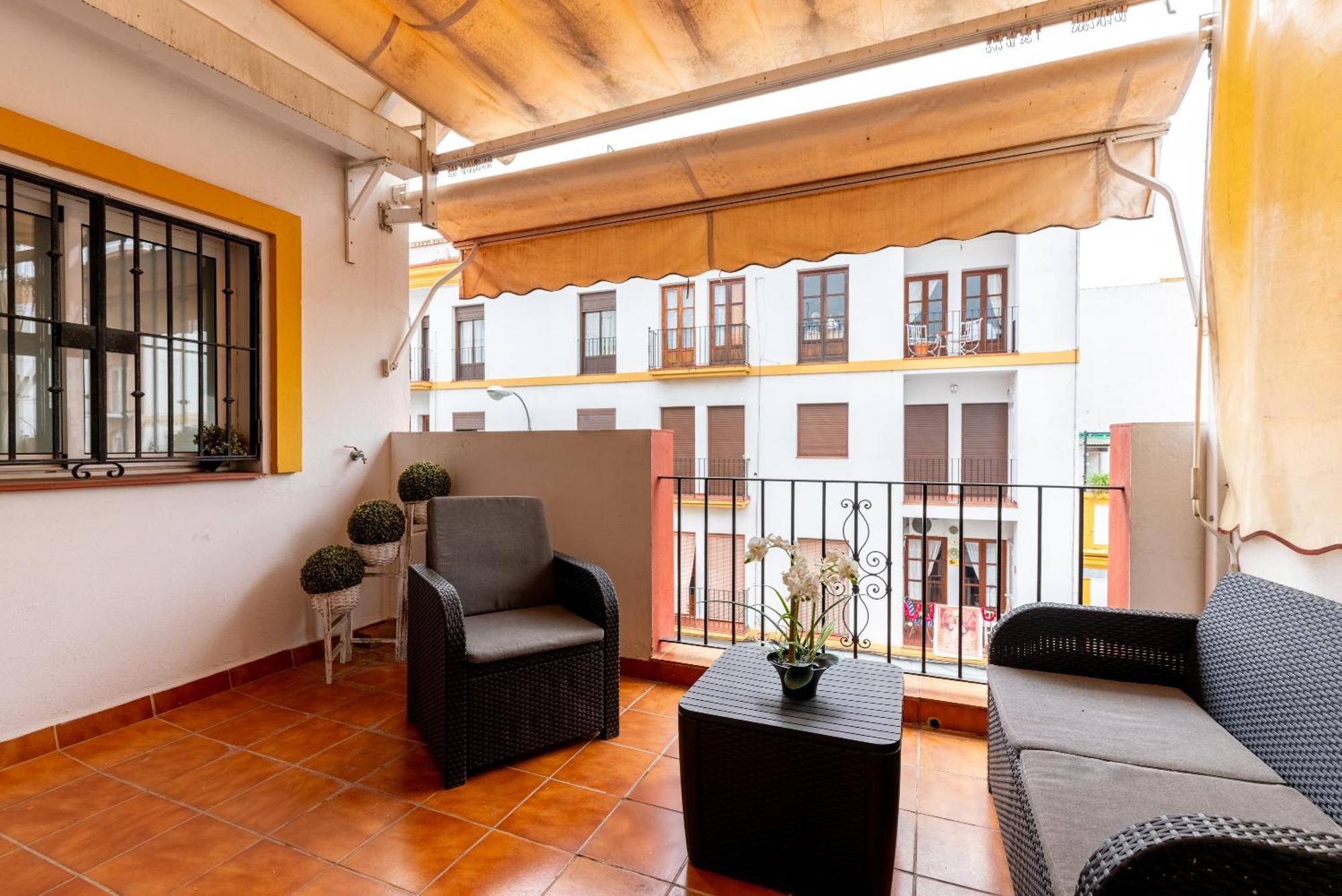 Apartment Aoa Casa Triana Familiar Con Terraza *