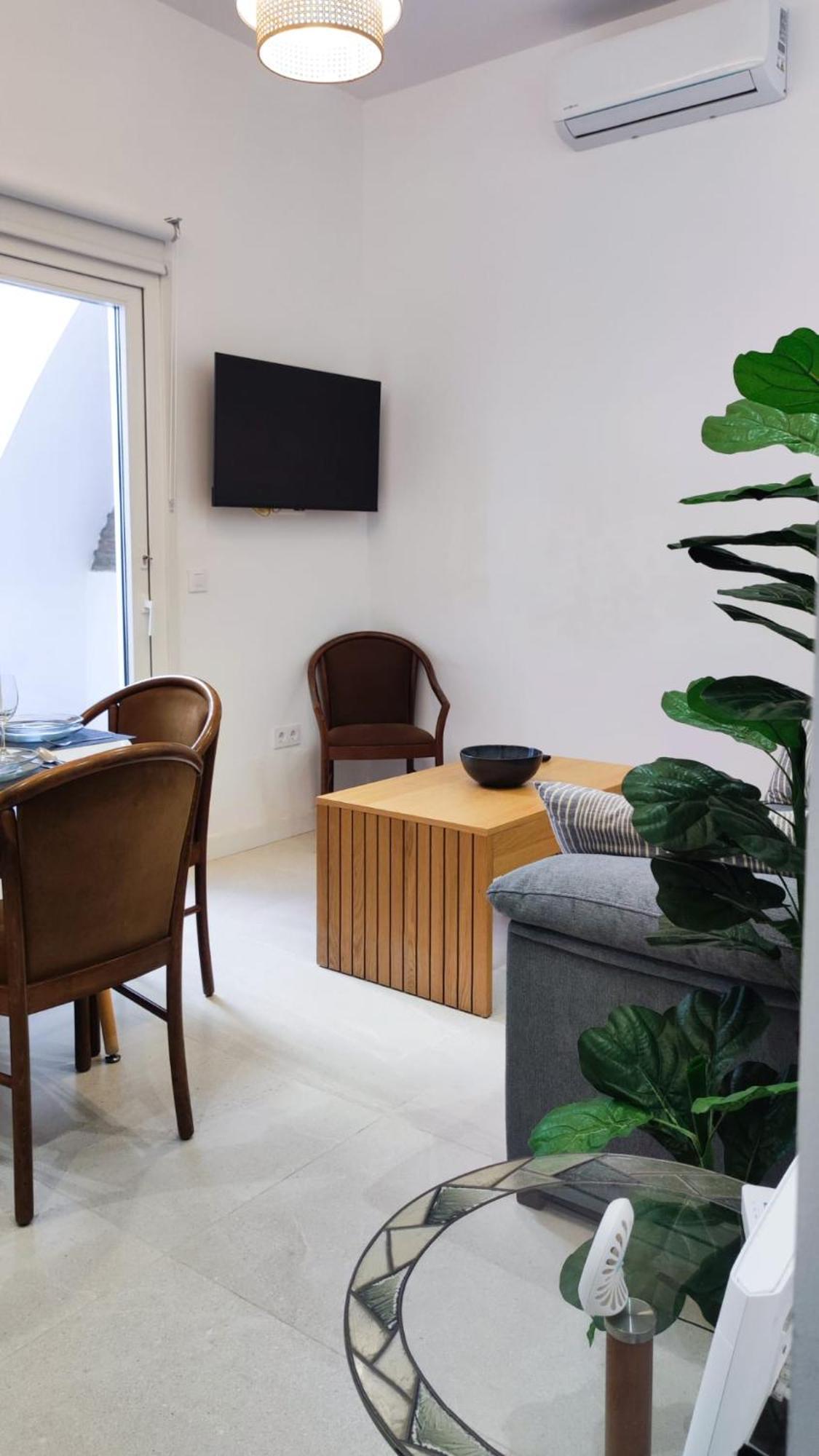 Apartment Mensaque Triana, 2 Seville