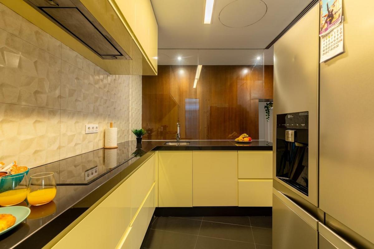 Apartment C2 With Terrace In The Arenal, Cathedral