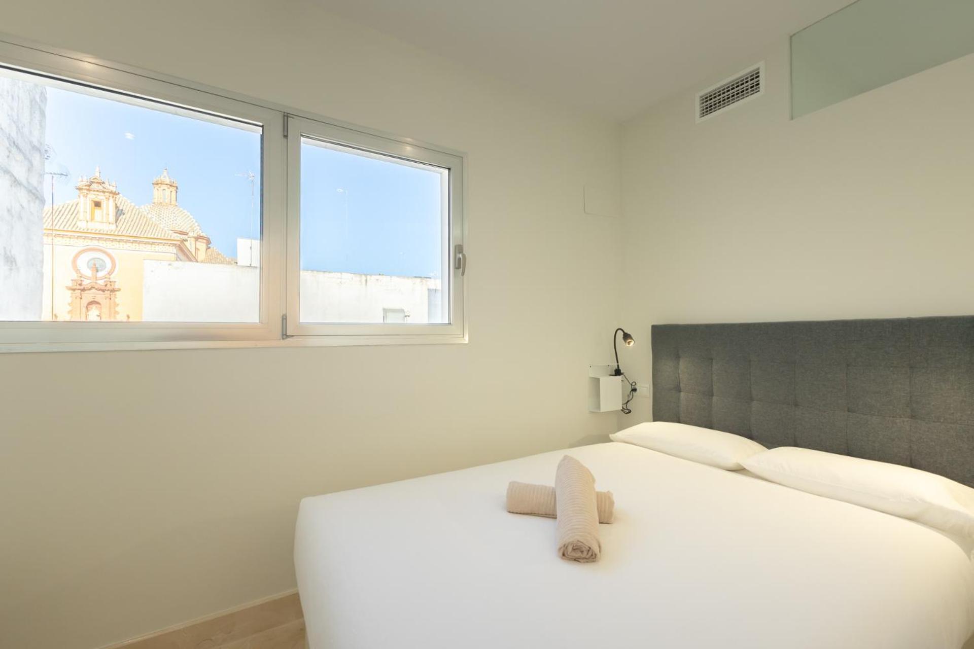 Tentudia Charming With Private Roof-top Or Patio In San Bernardo By Ocityzen Seville