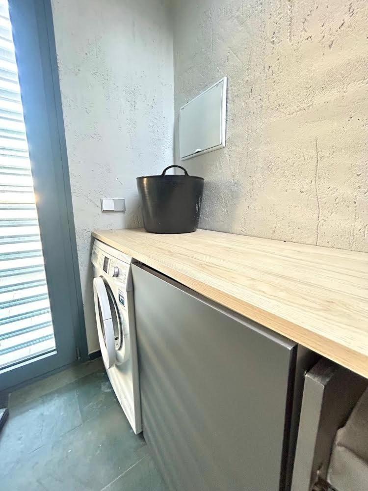 Apartment Hispalis Design At Seville