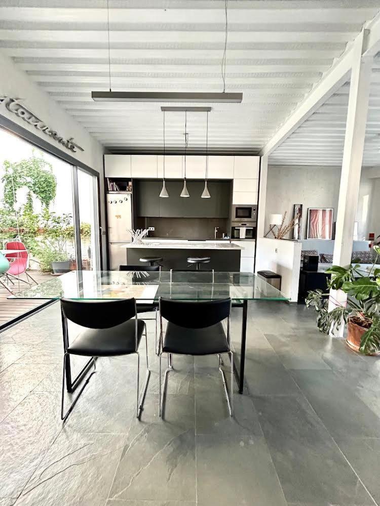 Hispalis Design At Apartment