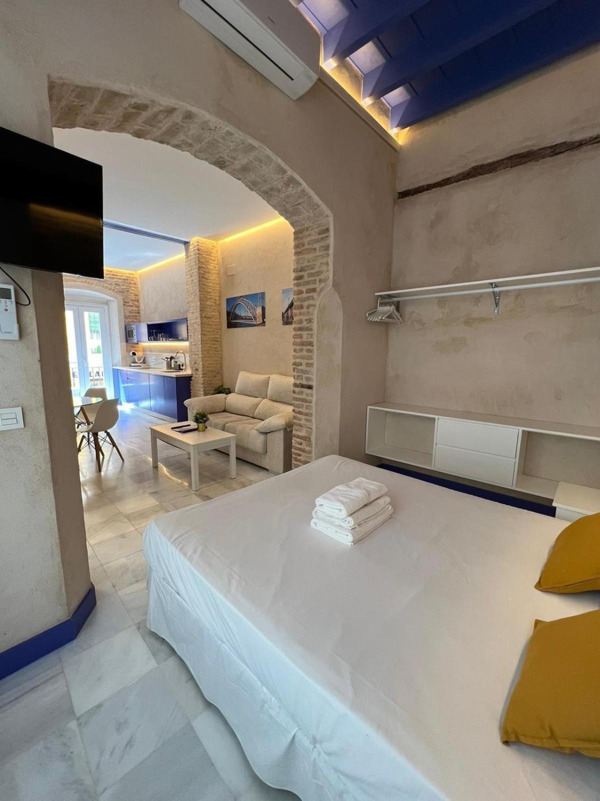 Apartment Philippe's Triana Seville