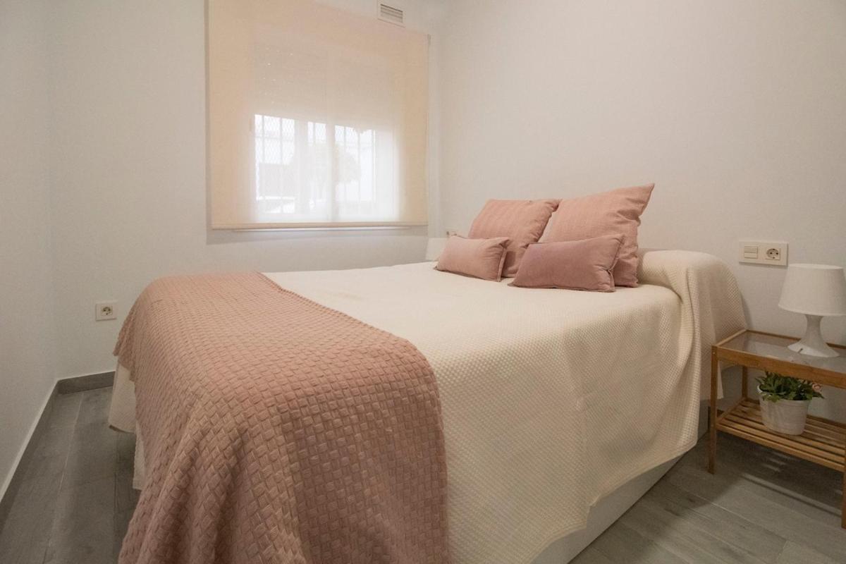 Piso Reformado Next To Santa Justa Y Aeropuerto Apartment *