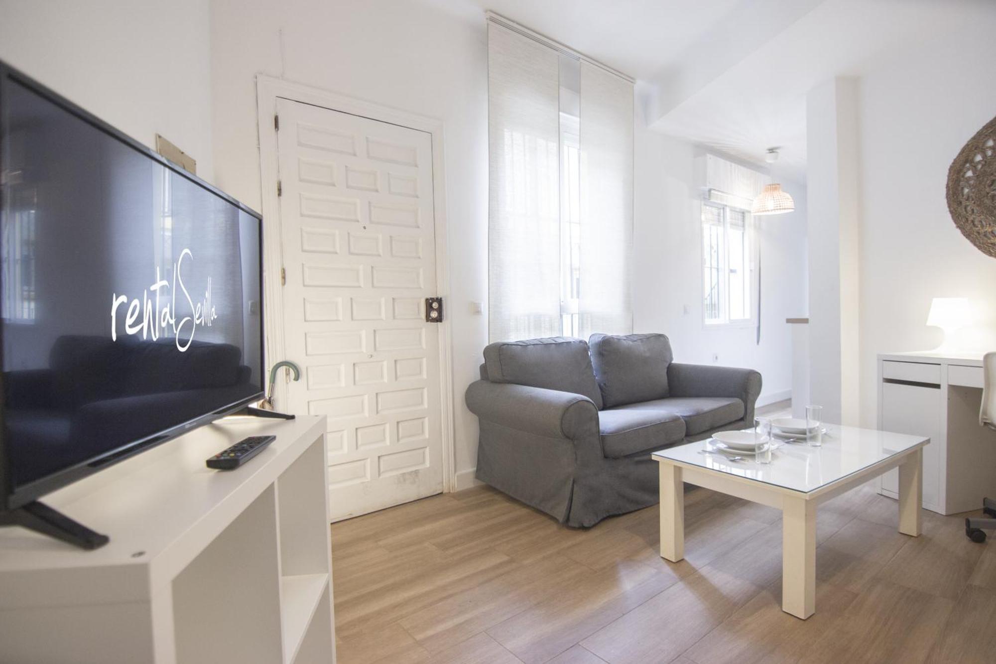 Rentalsevilla Santa Rufina Apartment