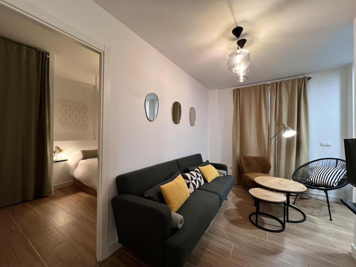 Alhondiga Luxury Apartment
