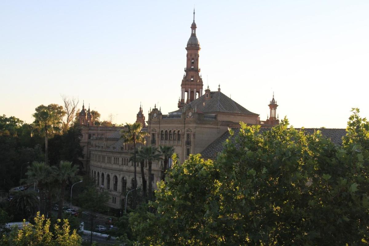 Apartment By Plaza De Espana Overlooking Parque Maria Luisa Seville