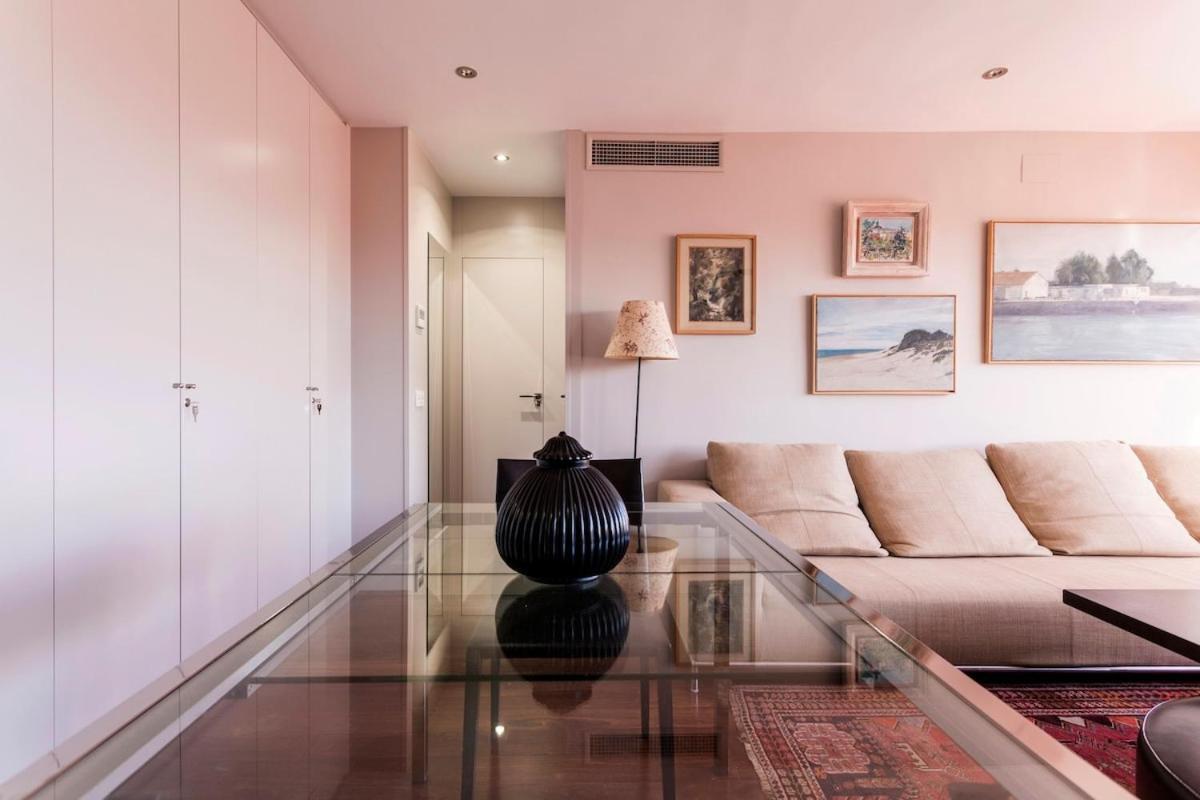 Apartment By Plaza De Espana Overlooking Parque Maria Luisa Seville
