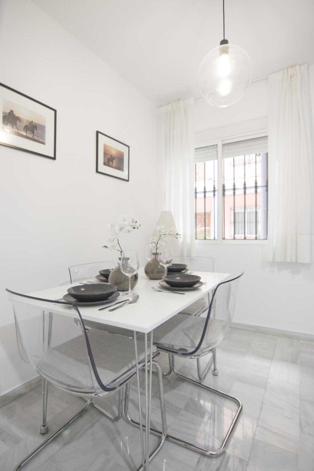 Rentalsevilla Divina Apartamento *
