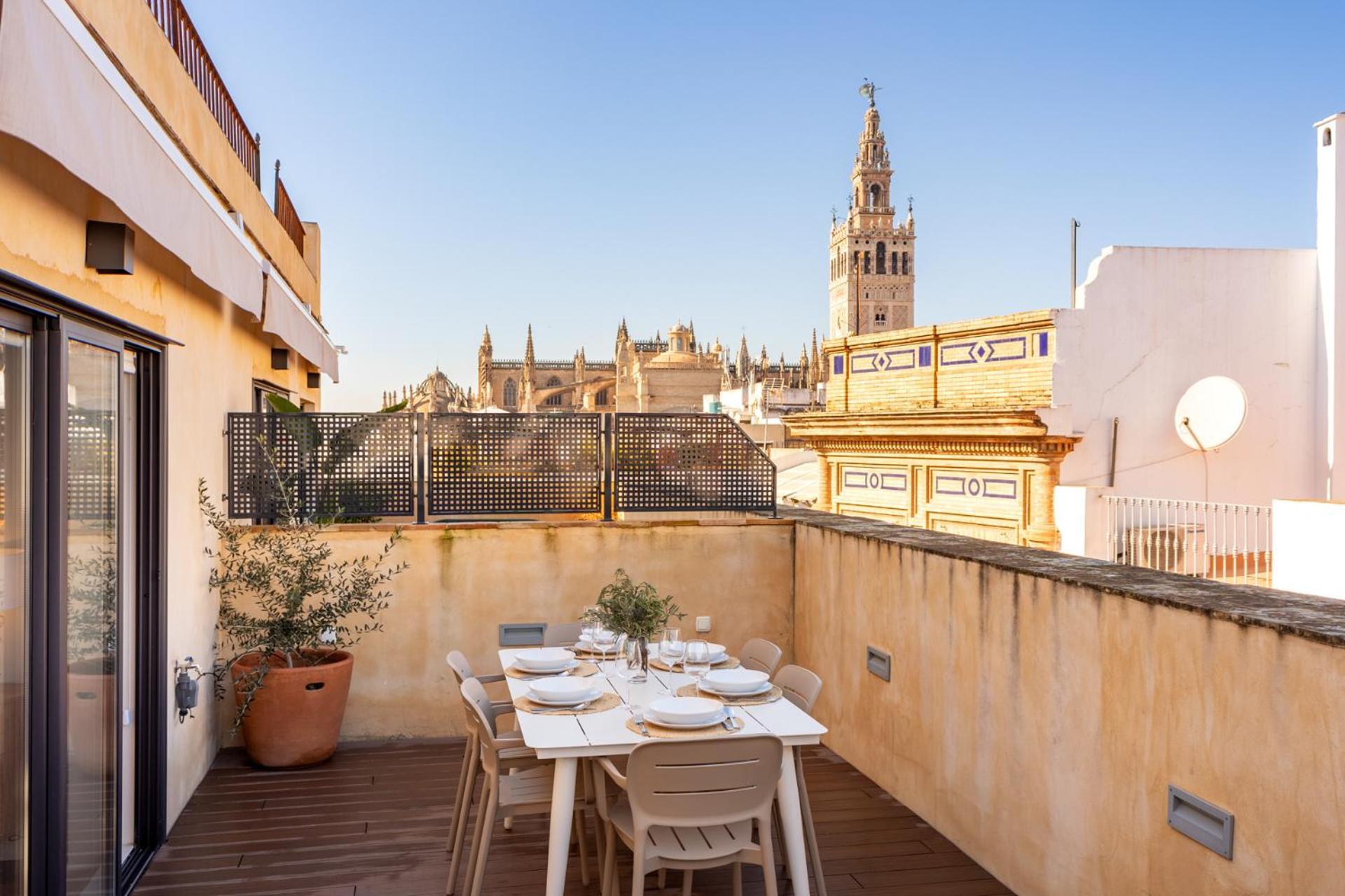Duplex Con Terraza Privada Y Vistas A La Catedral Apartment