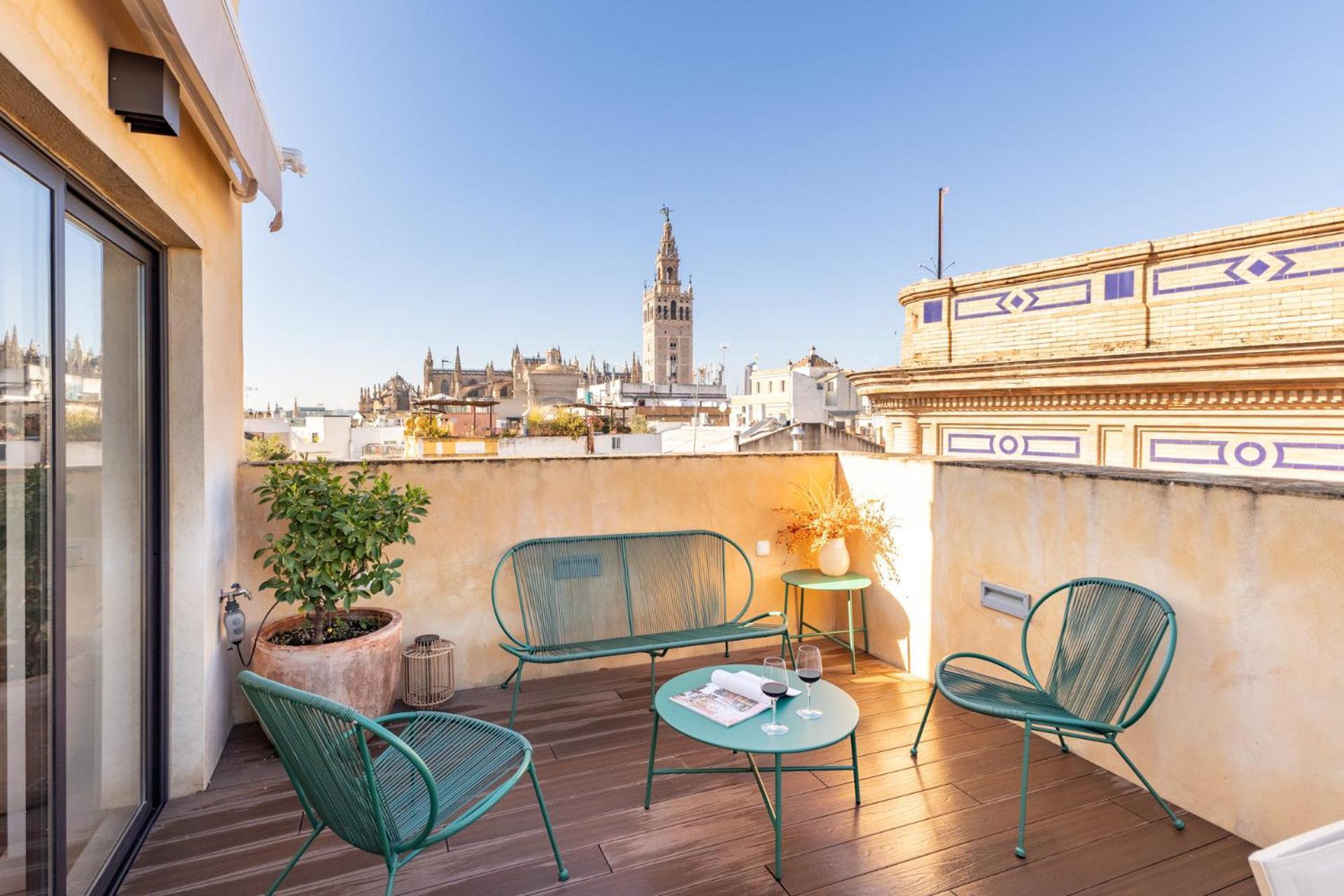 Duplex Con Terraza Privada Y Vistas A La Catedral * Seville