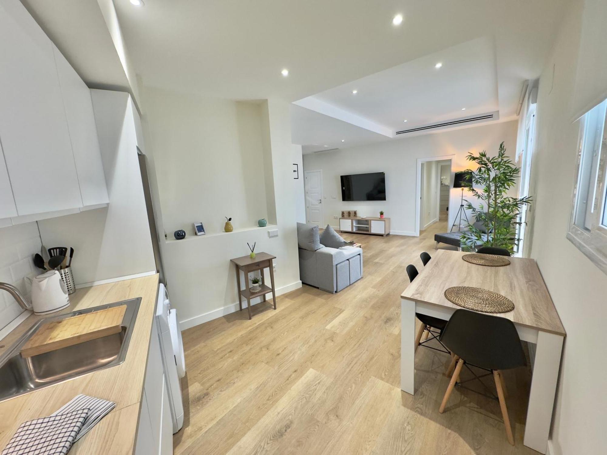 Apartment Aparthome Sanroman