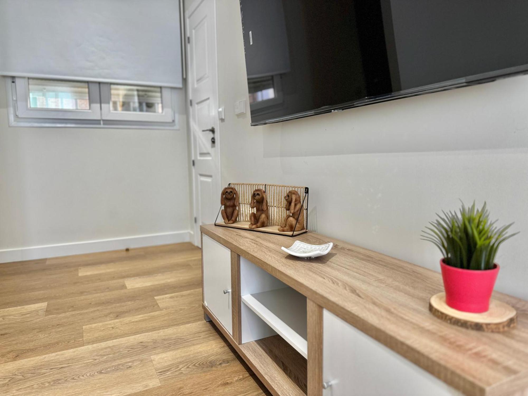 Aparthome Sanroman Apartment