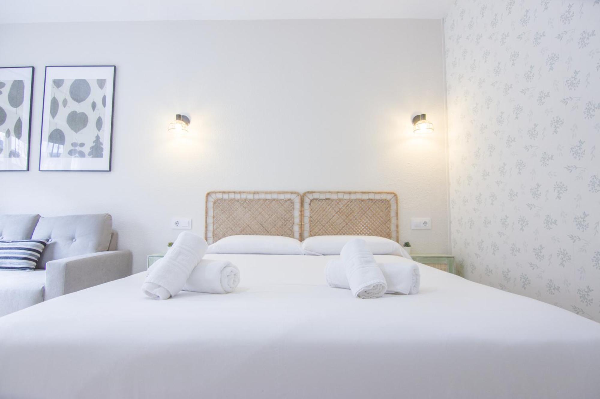 Rentalsevilla Resitur Iv Apartment *
