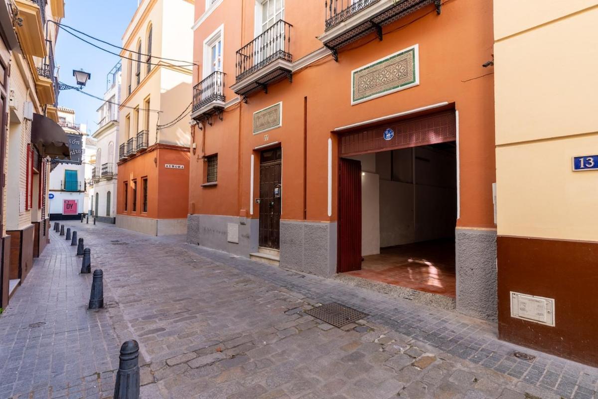 Aurora Nueva Casa Maestranza Catedral Parking * Seville