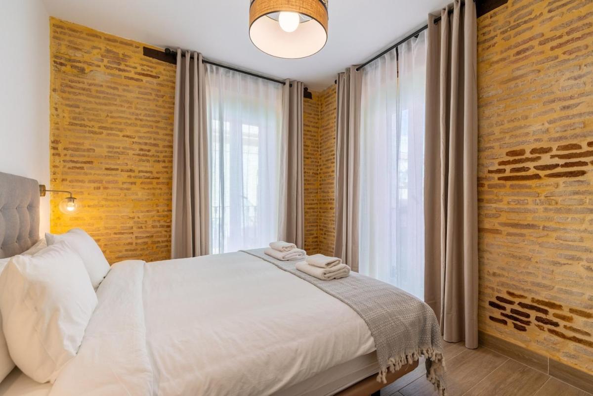 Aurora Nueva Casa Maestranza Catedral Parking Apartment Seville