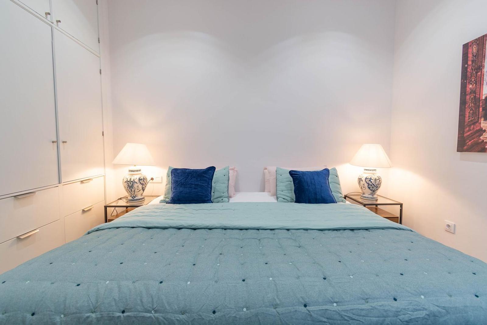 Apartment 5-bedroom Gem In The Heart Of