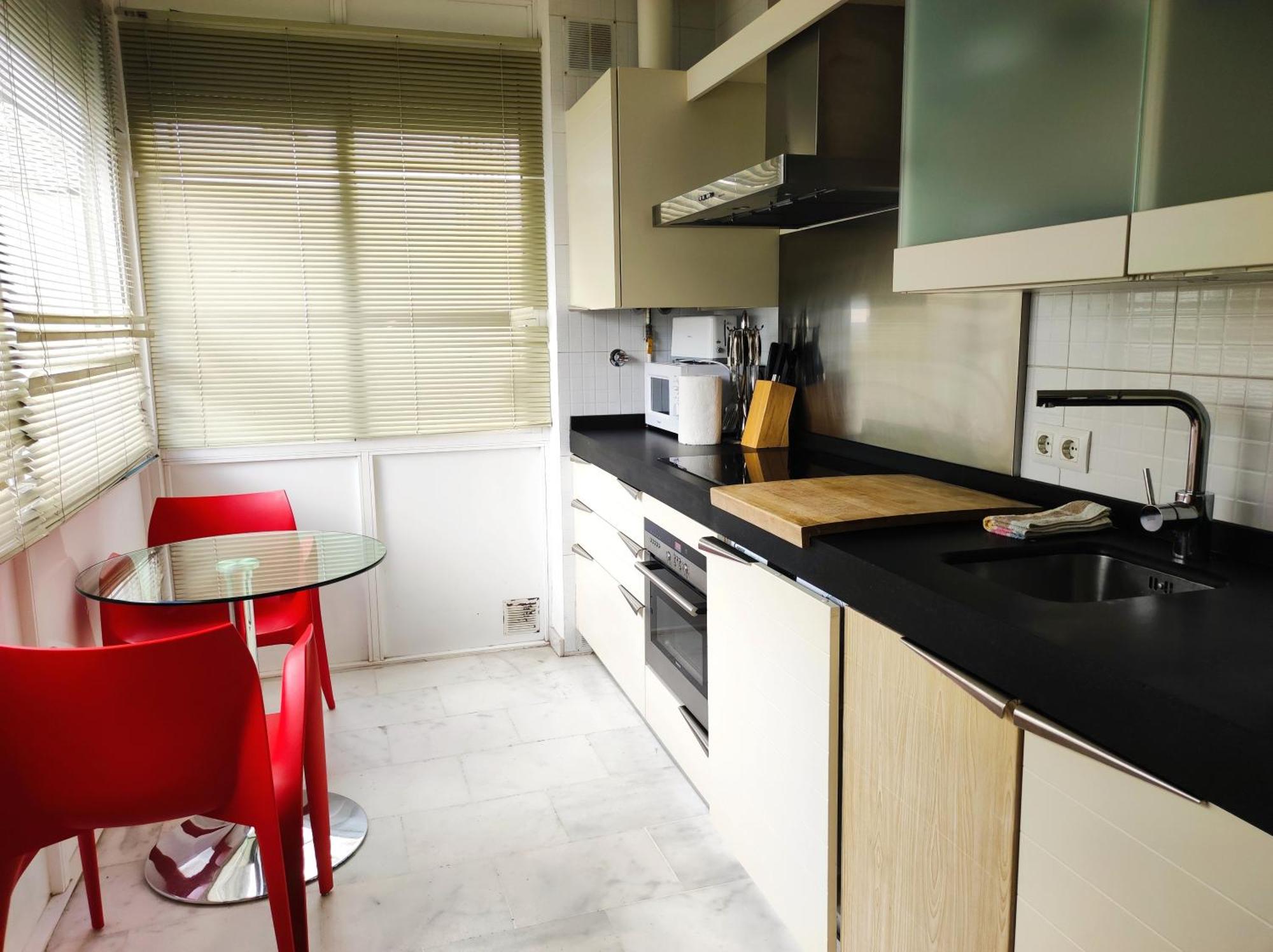 Apartment Casa Torrijiano.parking Gratis!. Seville