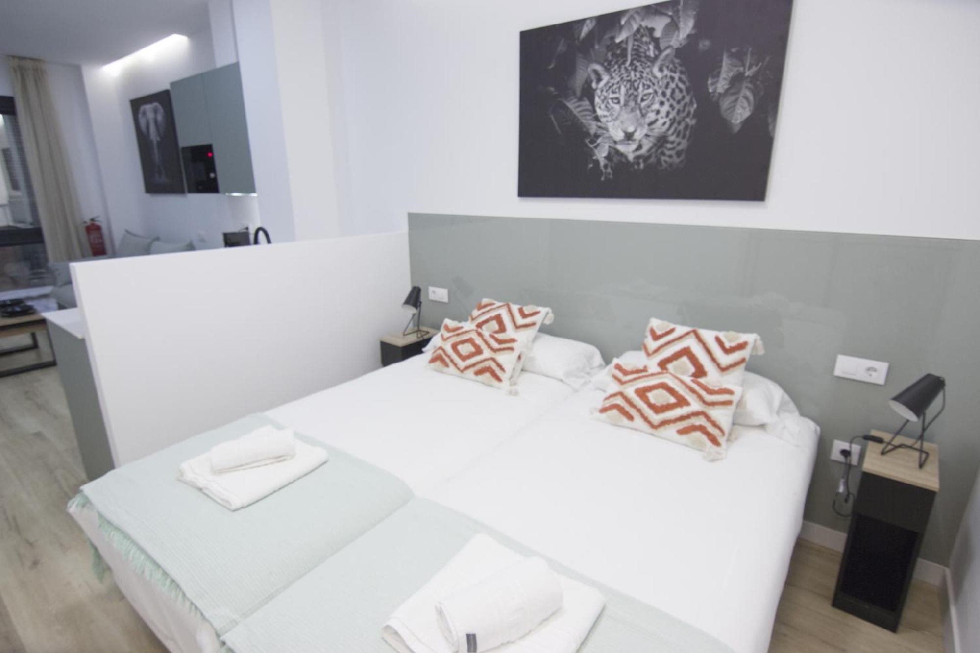 Rentalsevilla Torneo Apartment *