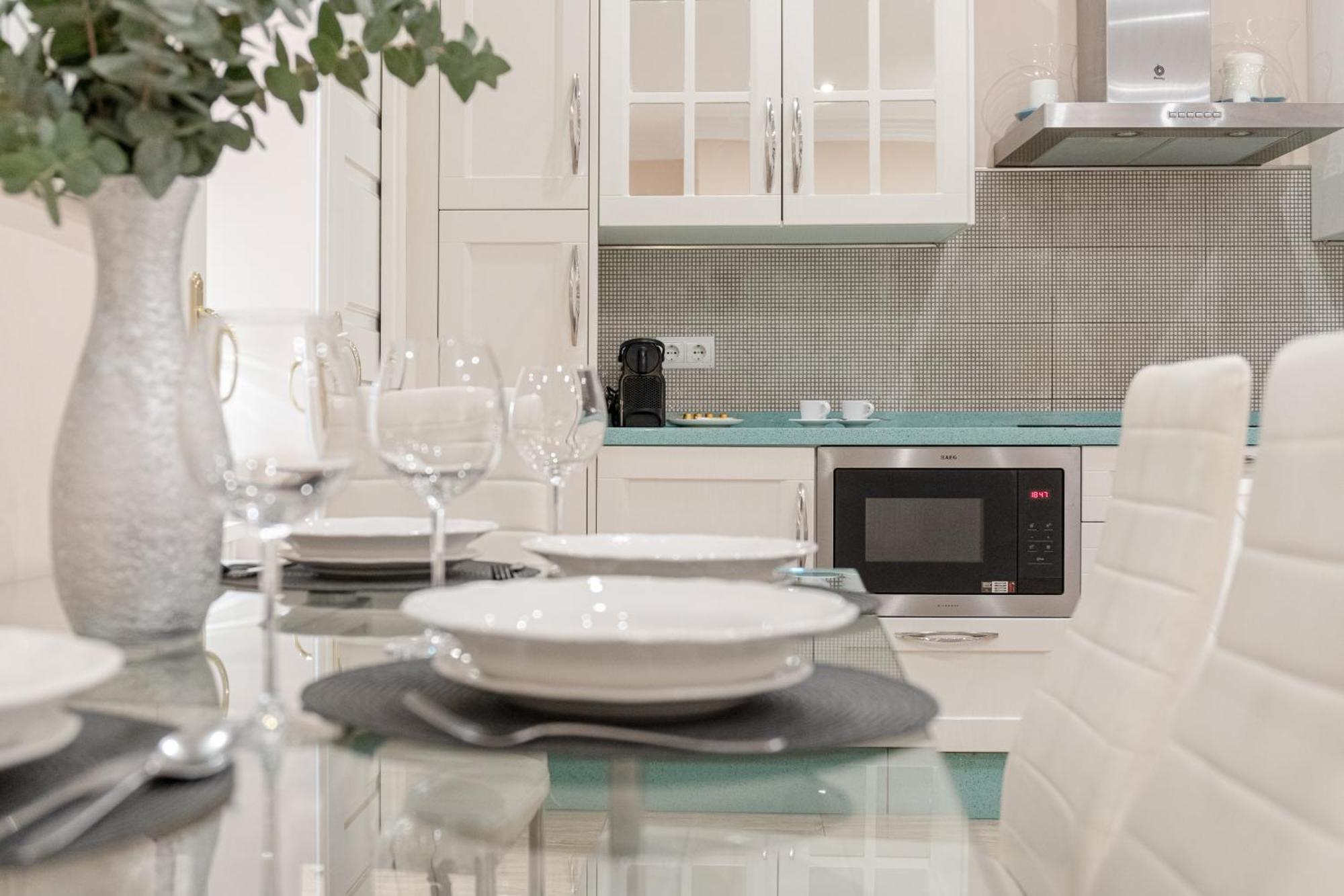 Apartment Isg Jose De Velilla Centro Parking *