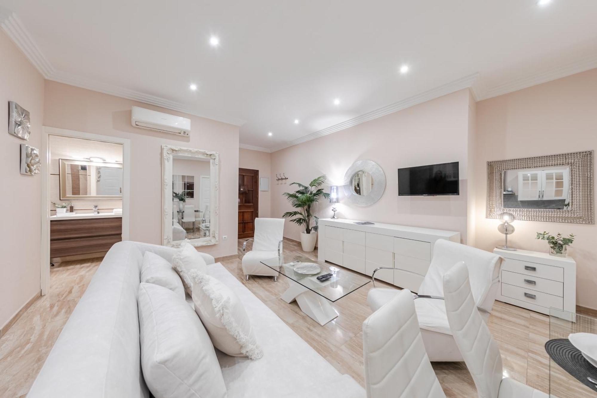 Apartment Isg Jose De Velilla Centro Parking *